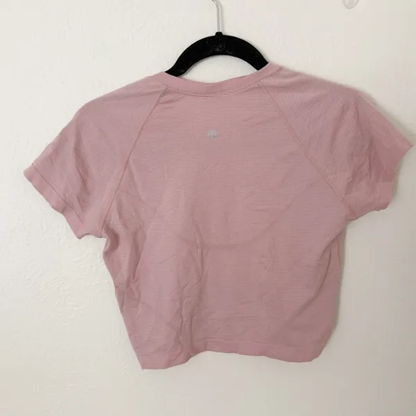 Lululemon Swiftly Tech Cropped Short Sleeve Shirt Sz 8 - Image 4