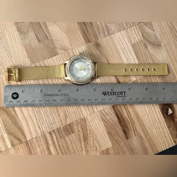 Crystal Embellishments Ladies Watch Silver Shimmery Dial Gold-Tone Bracelet - Image 10