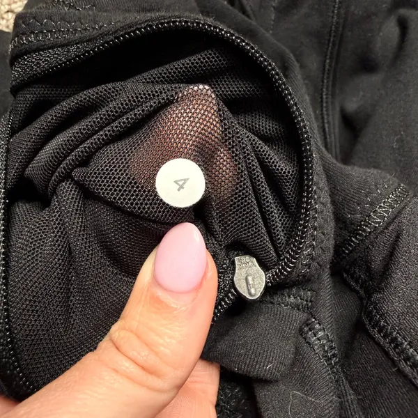 Lululemon Define Jacket Women‎ 4 Black Excellent Luon Full Zip Yoga Layer - Image 2