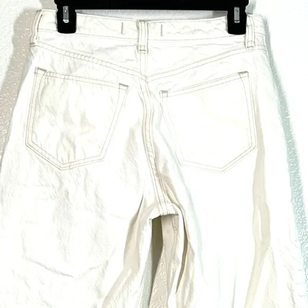 4 white wide-leg jeans by Abercrombie & Fitch "the loose high-rise" 26" inseam - Image 6