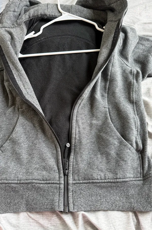 Lululemon Women's Scuba Full-Zip Hoodie Heathered Gray 8 Cozy Athleisure Yoga - Image 6