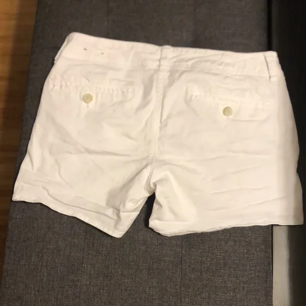 American Eagle Outfitters Stretch Shortie Size 4 White Shorts - Image 3