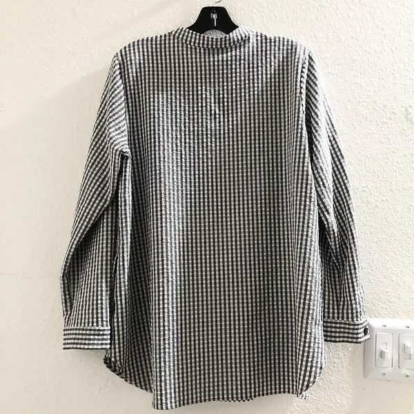 Black white gingham button up down long sleeve oversize shirt blouse priest neckline cuffed sleeves Measurement in pics, excellent condition - Image 2
