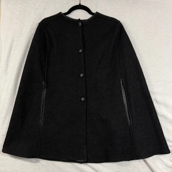 Helene Berman S Black Wool Blend‎ Buttoned Cape Coat Cloak Posh Elegant Winter - Image 4