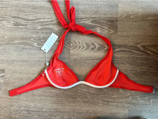 Frankies Bikinis Top - Image 2