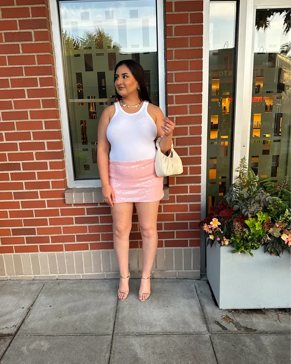 Shop Priceless Pink Sequin Mini Skort – Size L  - Image 2