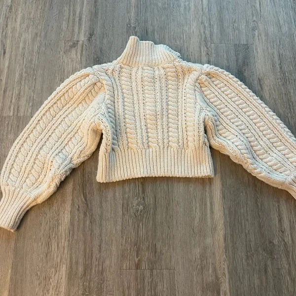 Zara Chunk Knitted Cream Crop Sweater S - Image 11