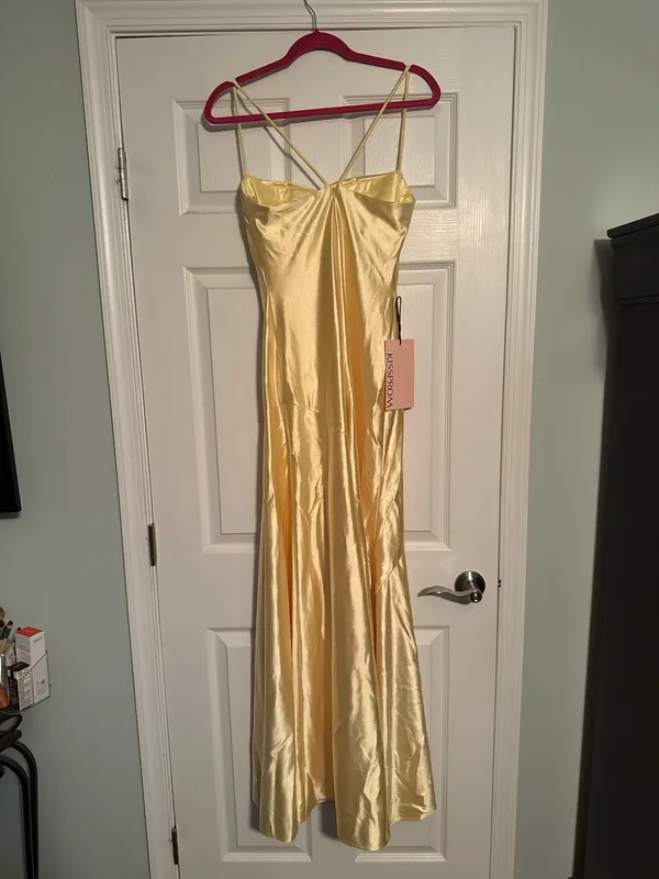 Yellow Prom Dress Size 4 - Image 3