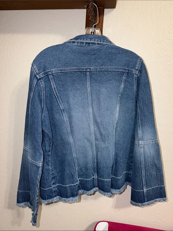 Vintage 90s Denim Jean Jacket Frayed Hem cottagecore - Image 5