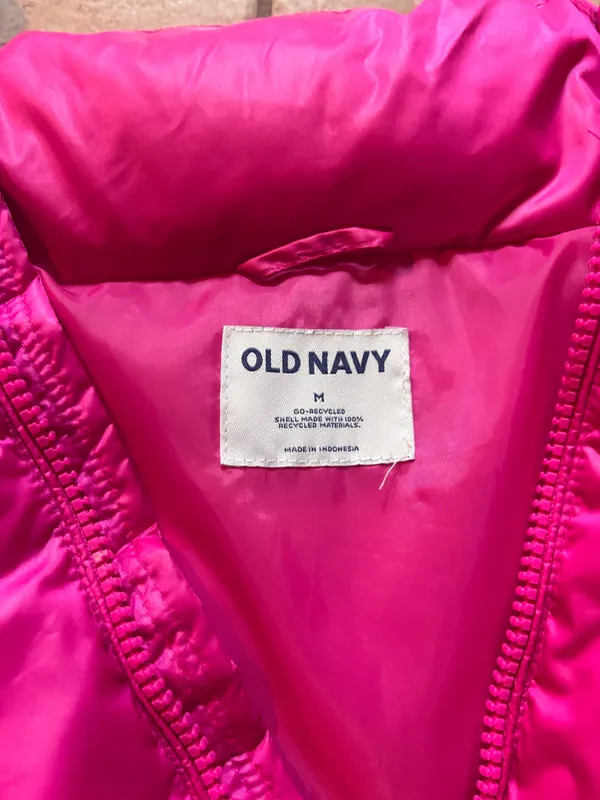 Old Navy Pink Puffer Jacket cropped - Image 2