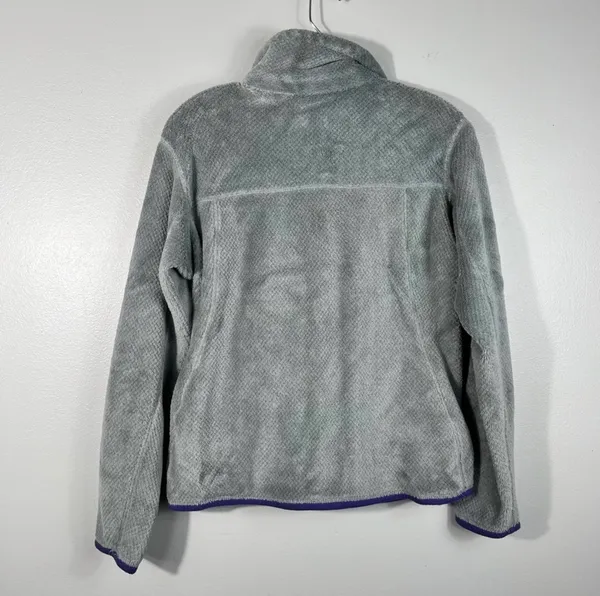 Patagonia Women's Gray Purple Re-Tool Plush Fleece Pullover Sweatshirt Small S - Image 4