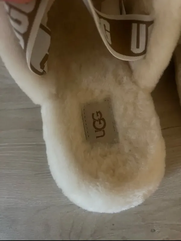 UGG Slippers - Image 3