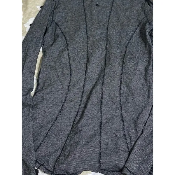 Lululemon striped long sleeve - Image 5