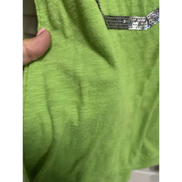 Aeropostale Lime Green V Neck Sequins Long Sleeve Top Size Small Lightweight - Image 4