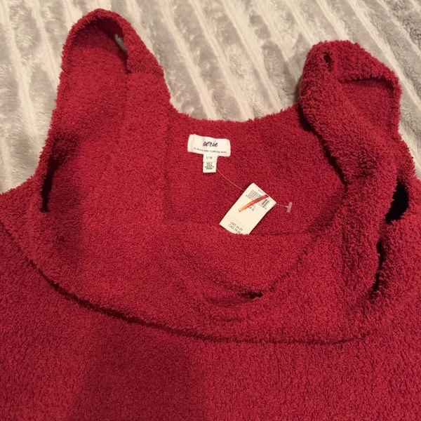 Aerie NWT Cozy‎ Fuzzy Bouclé Knit Tank Top - Red, Size Large (L) - Image 3