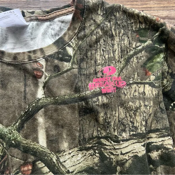 Mossy Oak Women's Pink Logo Camouflage Long Sleeve Shirt Hunting Outdoors Sz 2XL - Image 2
