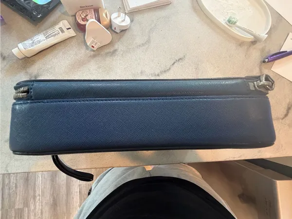 MCM Navy Leather Zip Wristlet - Image 15