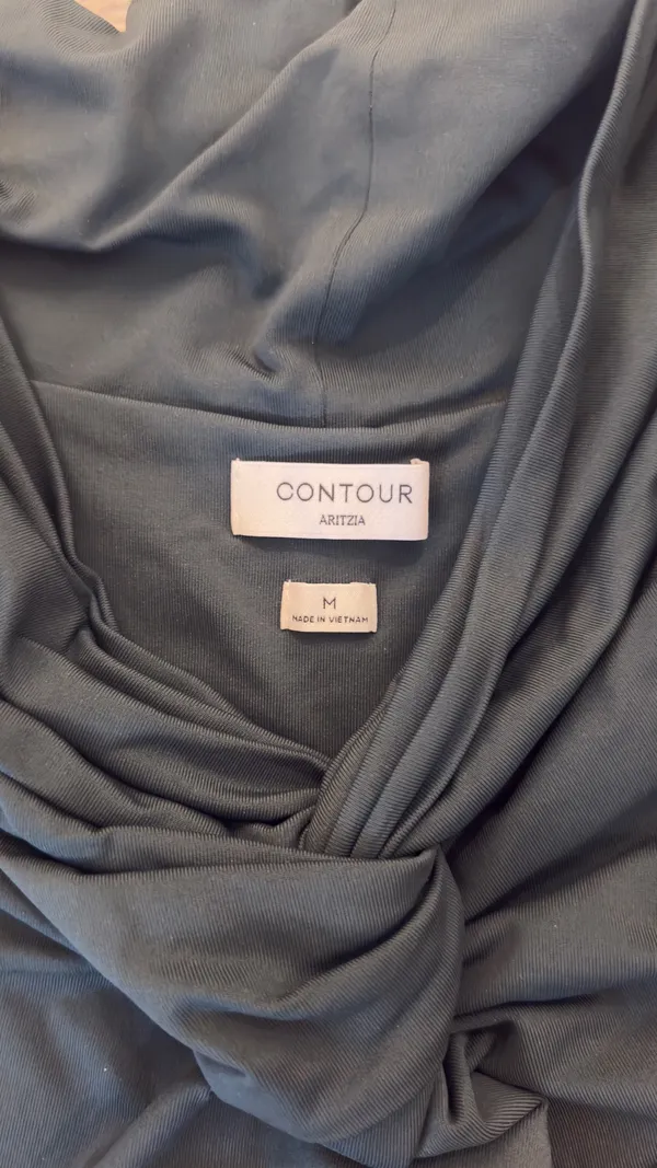Aritzia Top Contour - Image 2