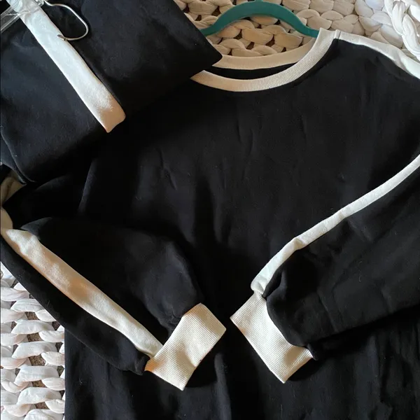 Black and White Tracksuit Set, Loose Fit - Image 3