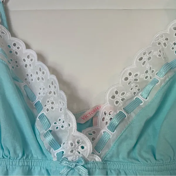 Victoria’s Secret Strappy V-neck Lingerie Chemise Dress Women’s Size Medium A11 - Image 3