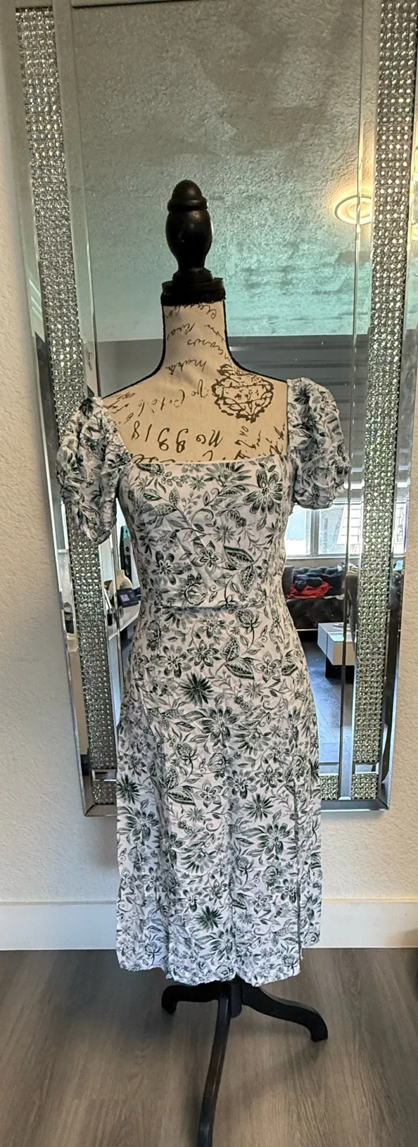 Francesca’s Mi Ami Floral Midi Dress - White & Green Cottagecore Slit Dress S - Image 3