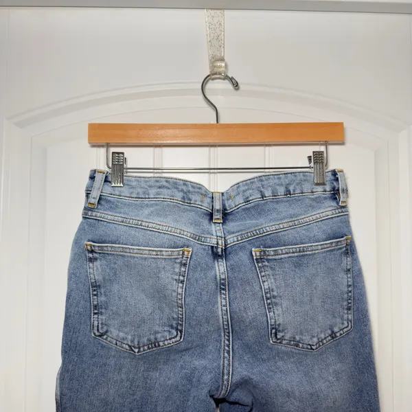 Free People Women‎ 28R Mid Rise Cropped Flare Distressed Hems Boho Hippie Jeans - Image 4