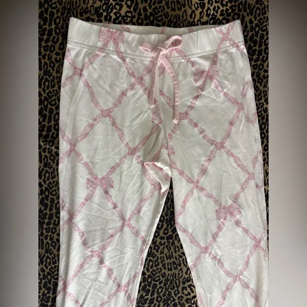 The Beaufort Bonnet Company Bow Pink/white Pajama Set Size Small‎ - Image 9