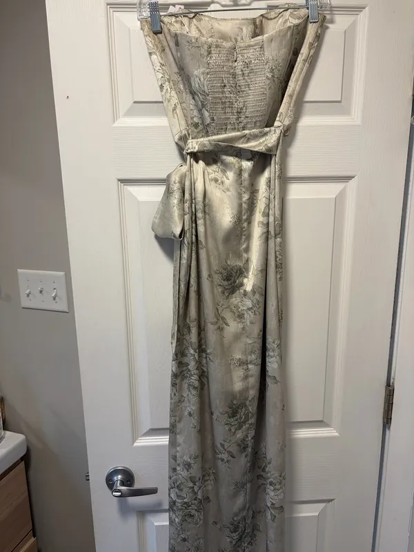 V.Chapman green dress Size 4 - Image 4