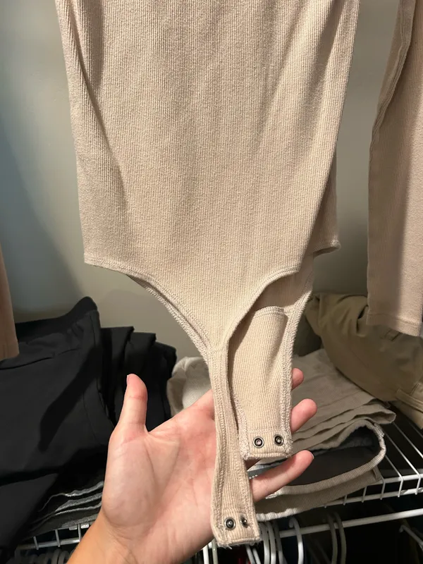 Abercrombie Bodysuit Long Sleeve - Image 3