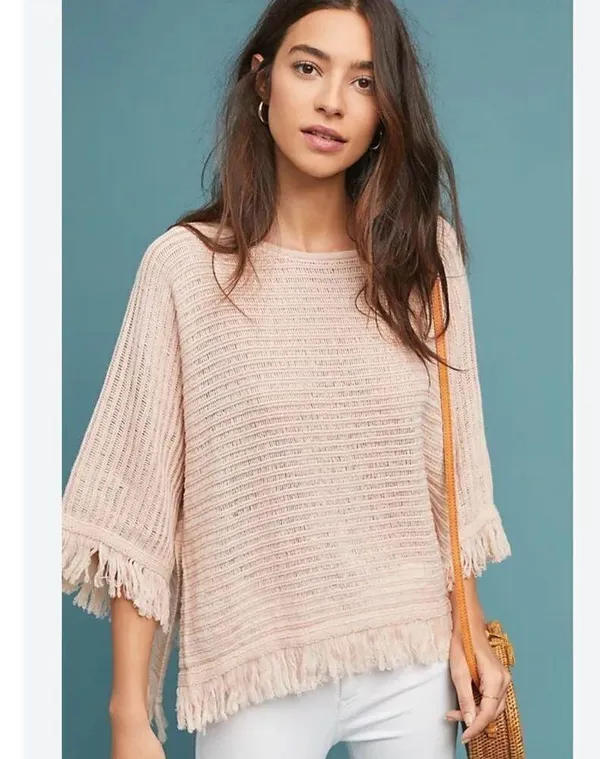 Anthropologie Akemi & Kin Frenchie Fringed Poncho Sweater Pink NEW Size Medium - Image 2