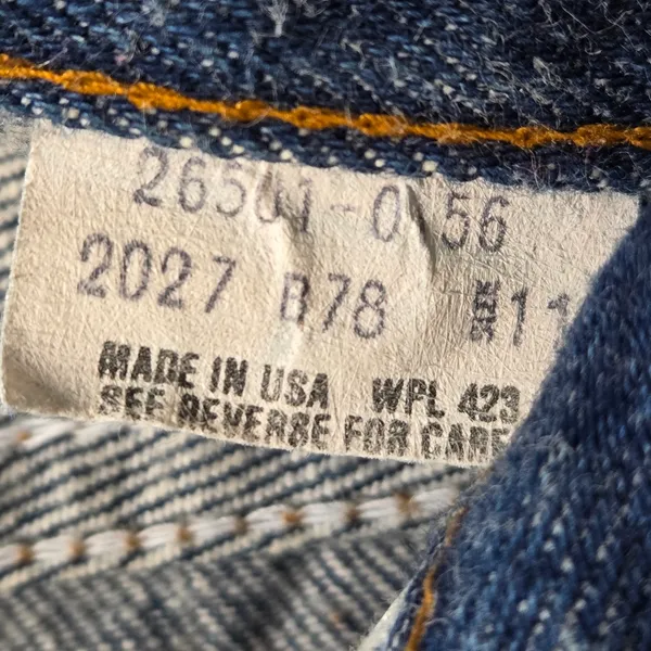 Vintage Levi’s dark wash button fly jeans size 11 26x30 Made In USA - Image 6