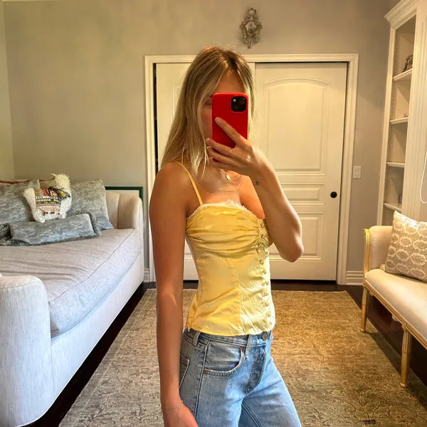 Reformation ursla silk yellow top - Image 2