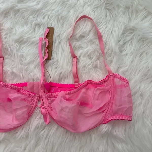 Skims Romance Balconette Bra Bubble Gum Size 44DD - Image 5
