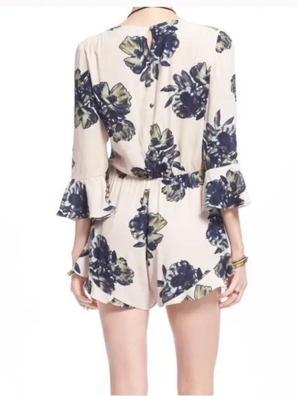 Free People boho bohemian floral romper - Image 3