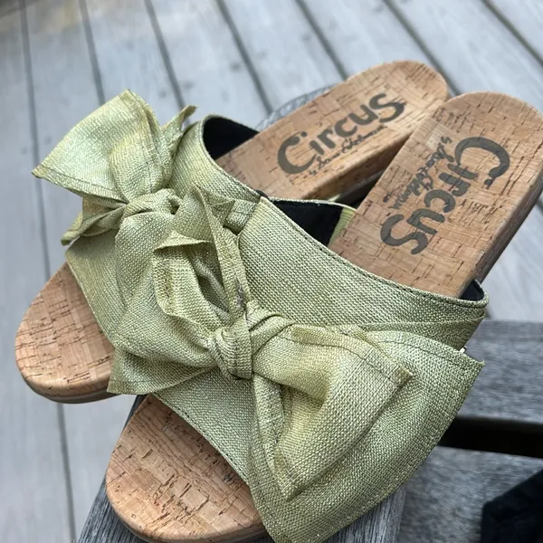 Circus by Sam Edelman nicola green slide sandals - Image 2