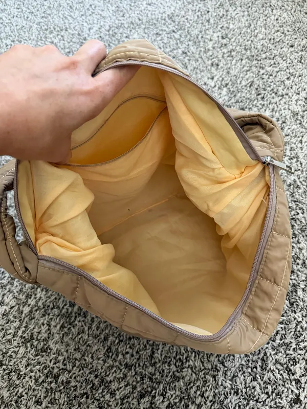 Puffy tan purse - Image 2
