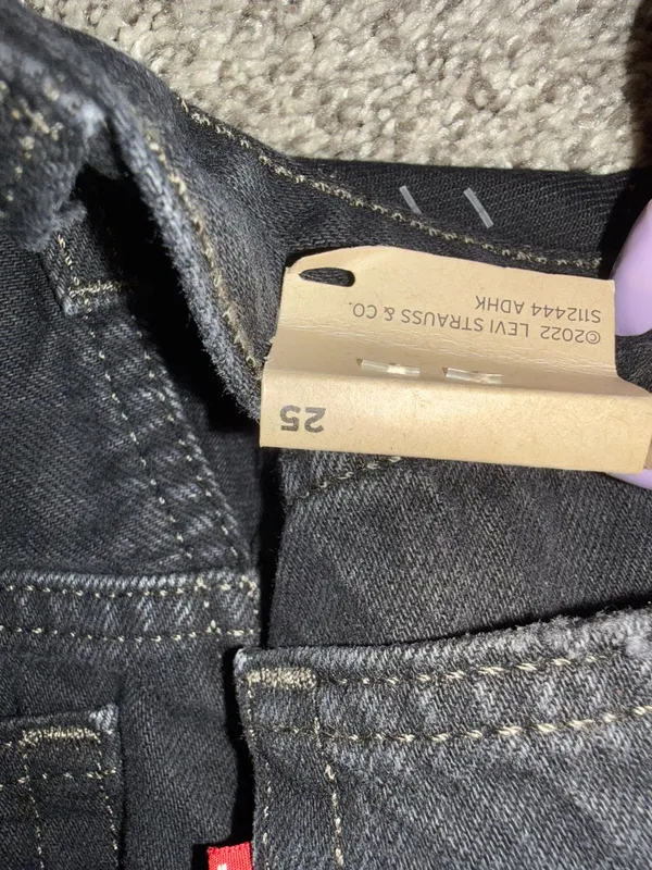 Levi's 501 High Rise Original Shorts Black Distressed Frayed Hem Size 25 - Image 5