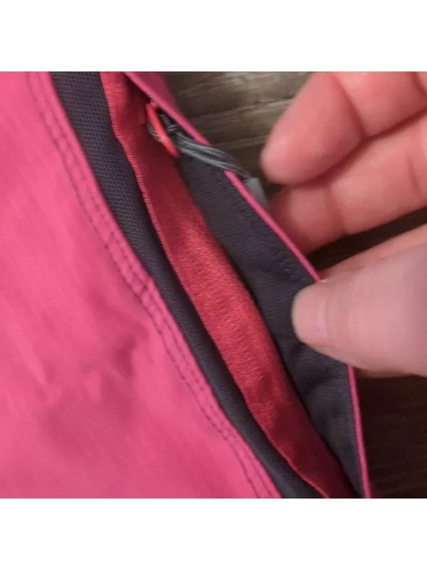 Lululemon pink pace breaker shorts medium? - Image 3