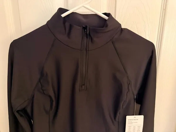 Athleta Interval Half Zip Top - Image 4