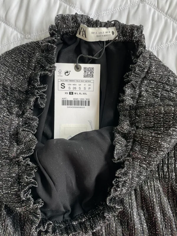 Zara New Black Shinny Skirt Small - Image 3