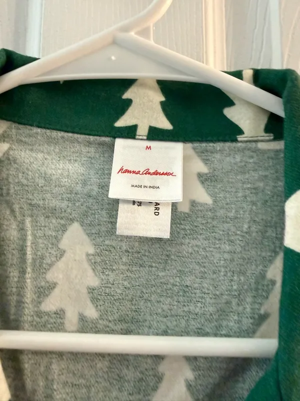 Hanna Andersson Green and White Tree Print Pajama Top Size M - Image 2