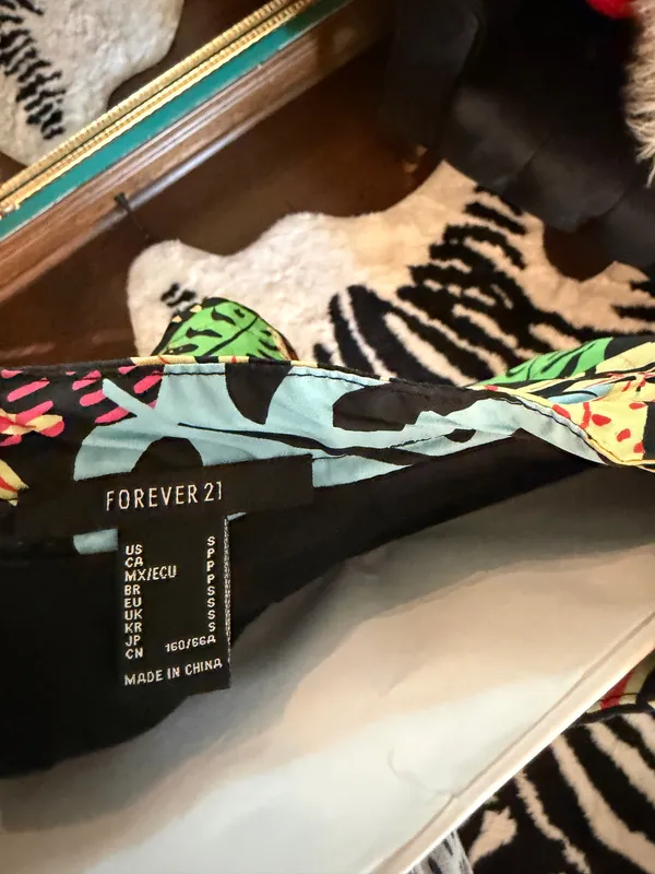 Forever 21 Skirt Set & Top - Image 2