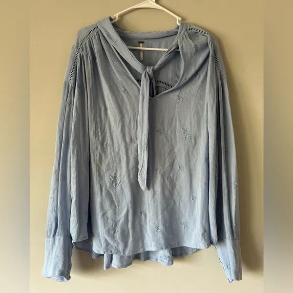 Free People Blue Embroidered Wishful Moments Tie Neck Top Size Medium Boho - Image 2