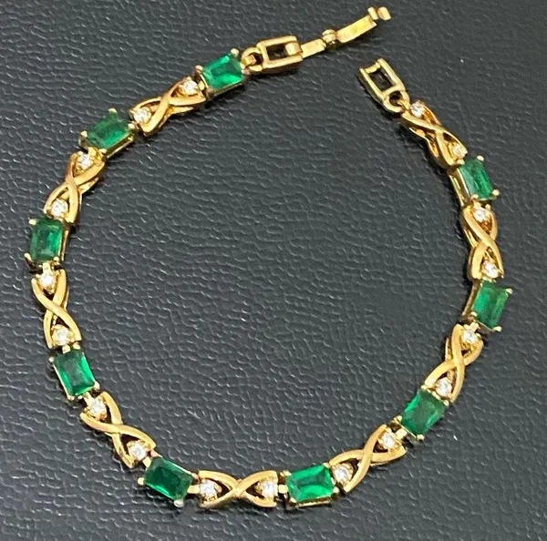 Unsigned Gold-tone Emerald Green & Clear CZ Stone 7.5” Tennis Bracelet 8.7g - Image 11