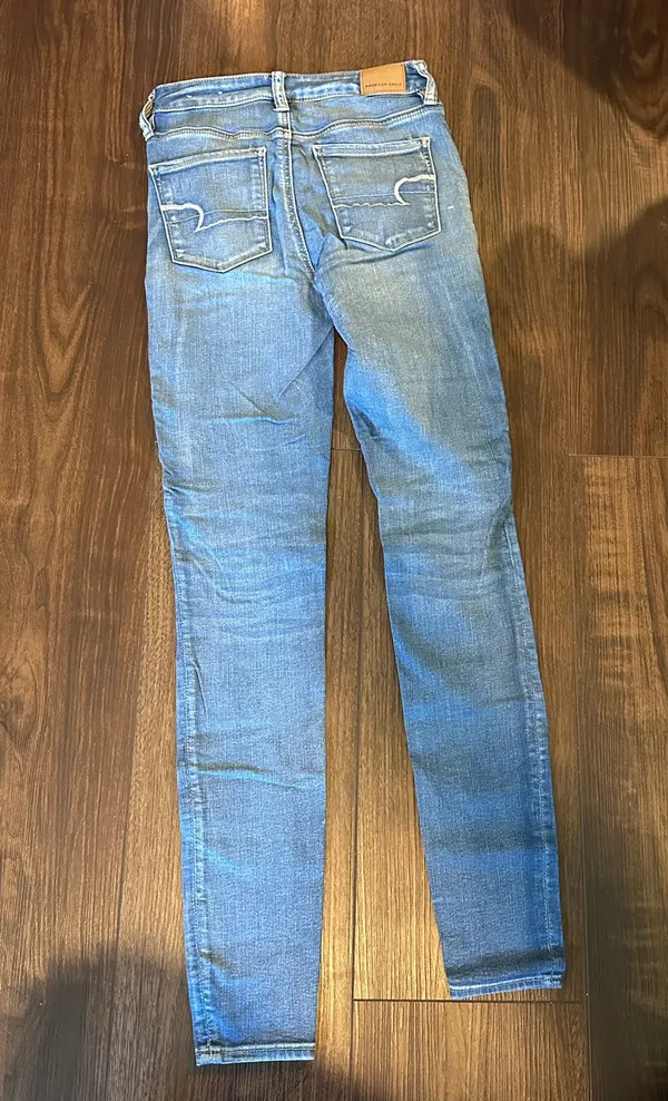 American Eagle Jeans - Image 2