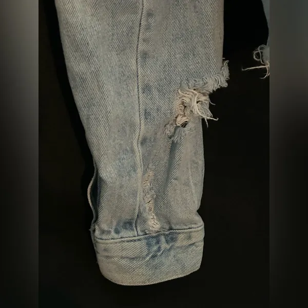 Forever 21 Los Angeles Women’s Distressed Frayed Crop Denim Jean Jacket LG - Image 12