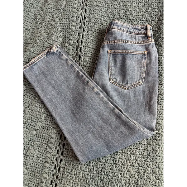 PacSun Los Angeles High Waisted Distressed Mom Jeans Medium Wash Blue Ripped - Image 5