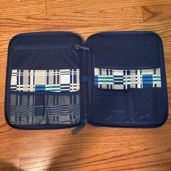 Vera Bradley iPad Case - Image 2