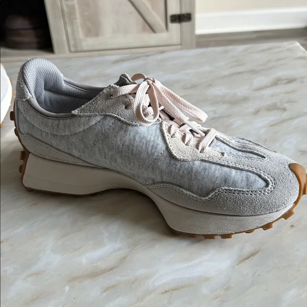 New Balance 327 Womens Rain Cloud‎ and Rose Water Size 9 Gray w/Pink Laces - Image 9