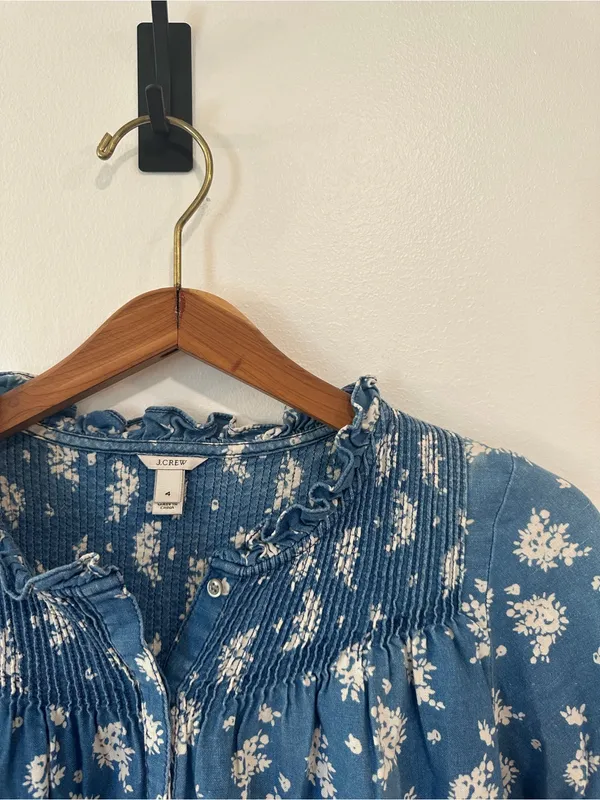 J. Crew Blue White Floral Ruffled Round Neck Button Long Sleeve Blouse Women’s 4 - Image 2